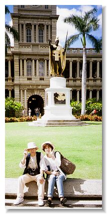 �J���J�E�A�剤���̑O�ŁB�Âƃc�[�V���b�g�B��������ŏ������Ă��܂��B