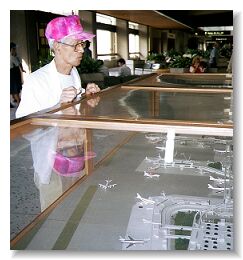 �z�m������`�ɂāA��`�̖͌^������B